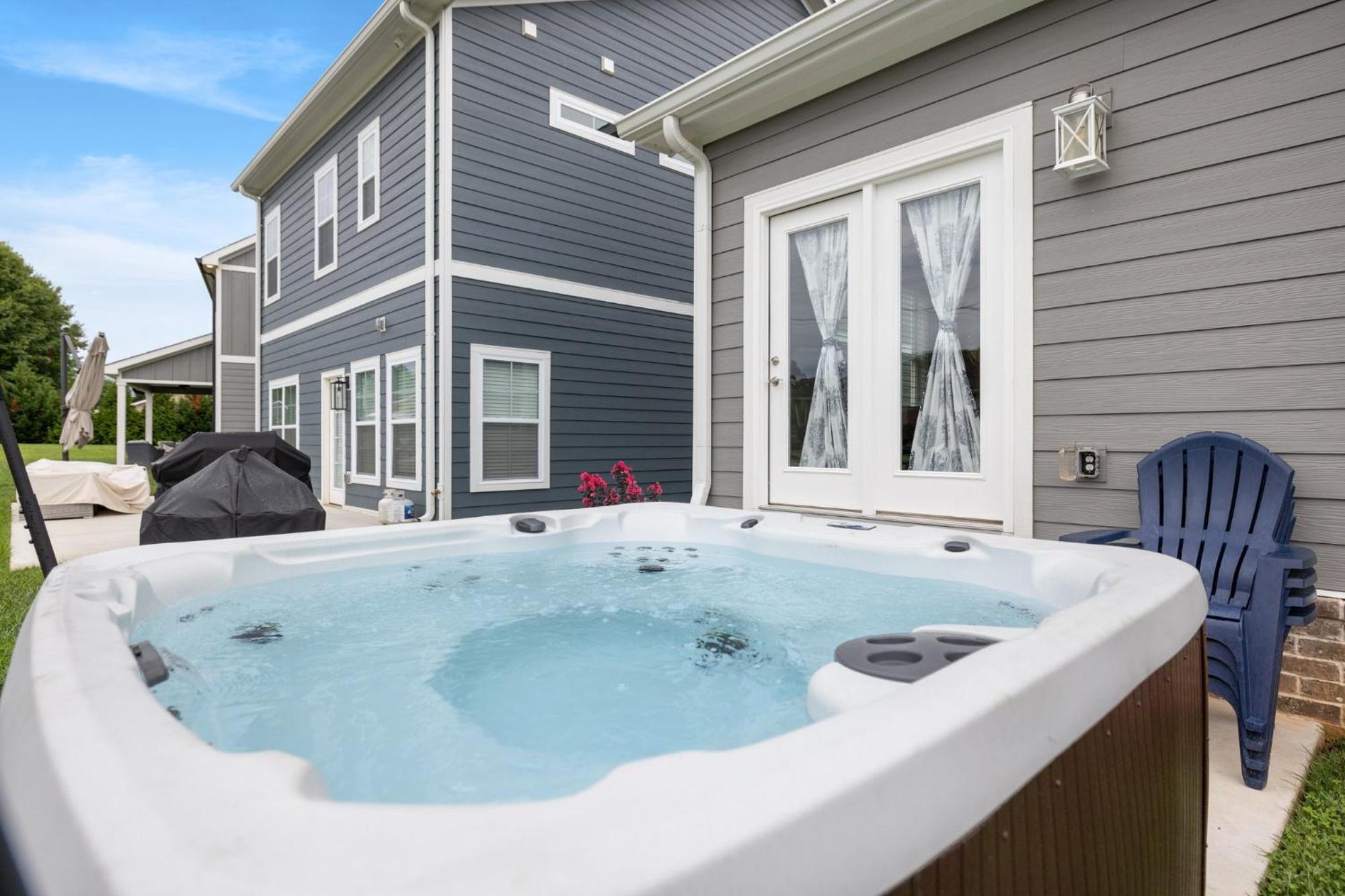 Cozy Lake Cottage W/ Kayaks, Sups, Pool & Firepit Winchester Extérieur photo